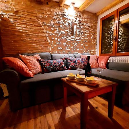 La Casa Rosa Di Segusino With Spa Jacuzzi In Garden Sequsino Номер фото