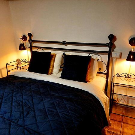 La Casa Rosa Di Segusino With Spa Jacuzzi In Garden Sequsino Номер фото