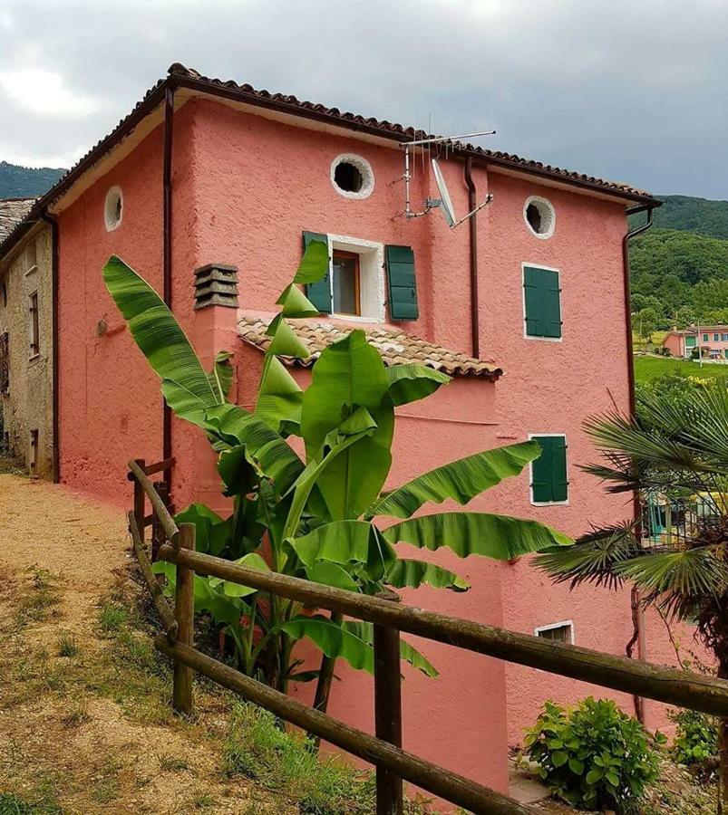 La Casa Rosa Di Segusino With Spa Jacuzzi In Garden Sequsino Екстер'єр фото